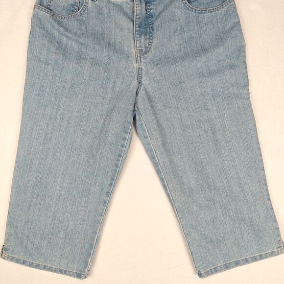Gloria Vanderbilt Amanda High Rise Straight Leg Studded Capri Jeans Size 12P Y2K - Picture 4 of 11